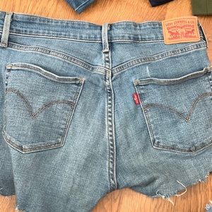 Levi shorts